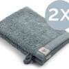 Twee grijze washandjes, zachte textuur